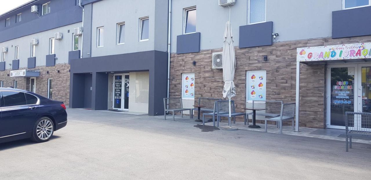 Dnd-X Hotel Pancevo Exterior photo